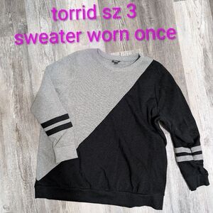 Torrid Women's Crewneck Sweater - Black and Gray